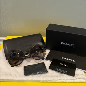 Chanel sunglasses